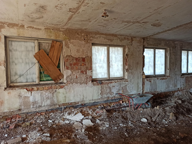 budynek centrum przed remontem